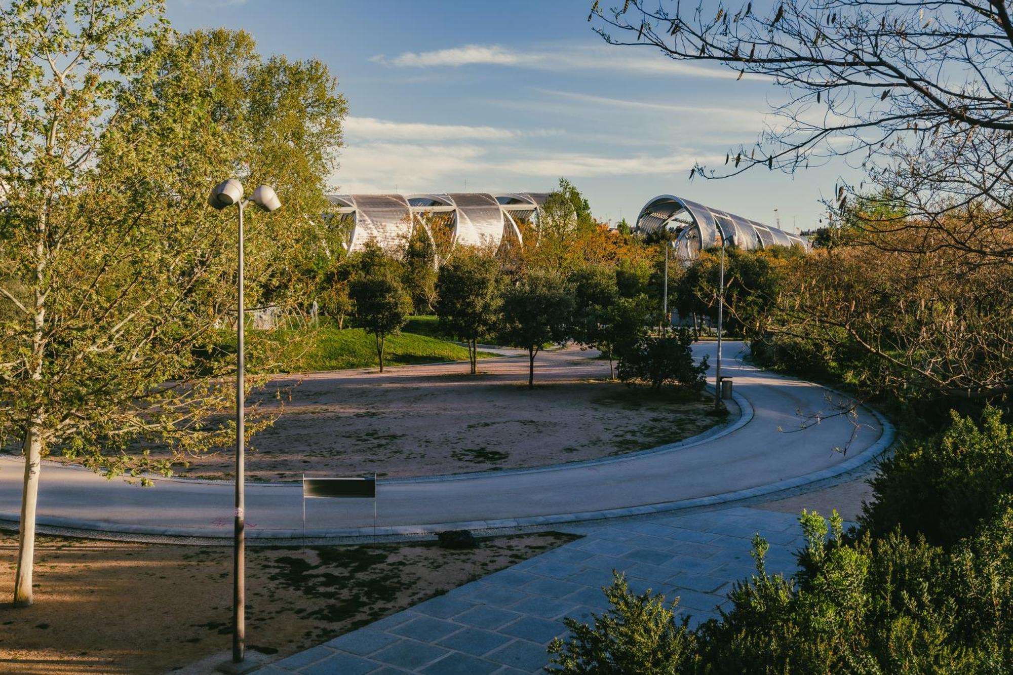 Madrid Rio Apartment Bagian luar foto