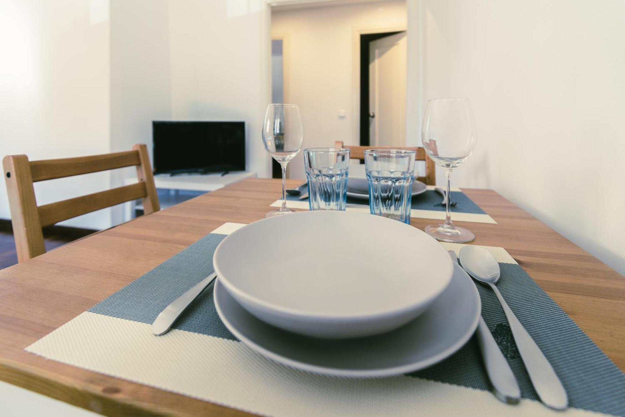 Madrid Rio Apartment Bagian luar foto